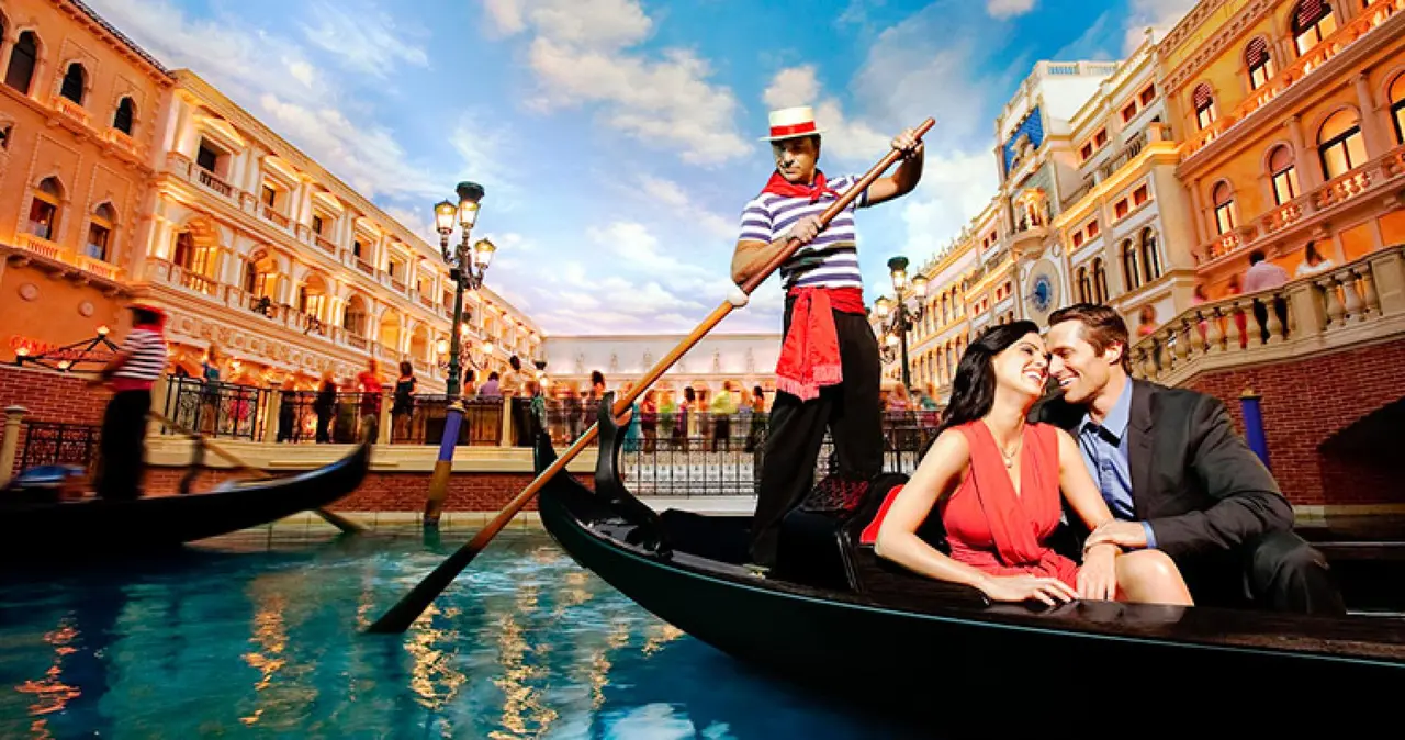 Top 10 Destinations for Escort Services in Italy