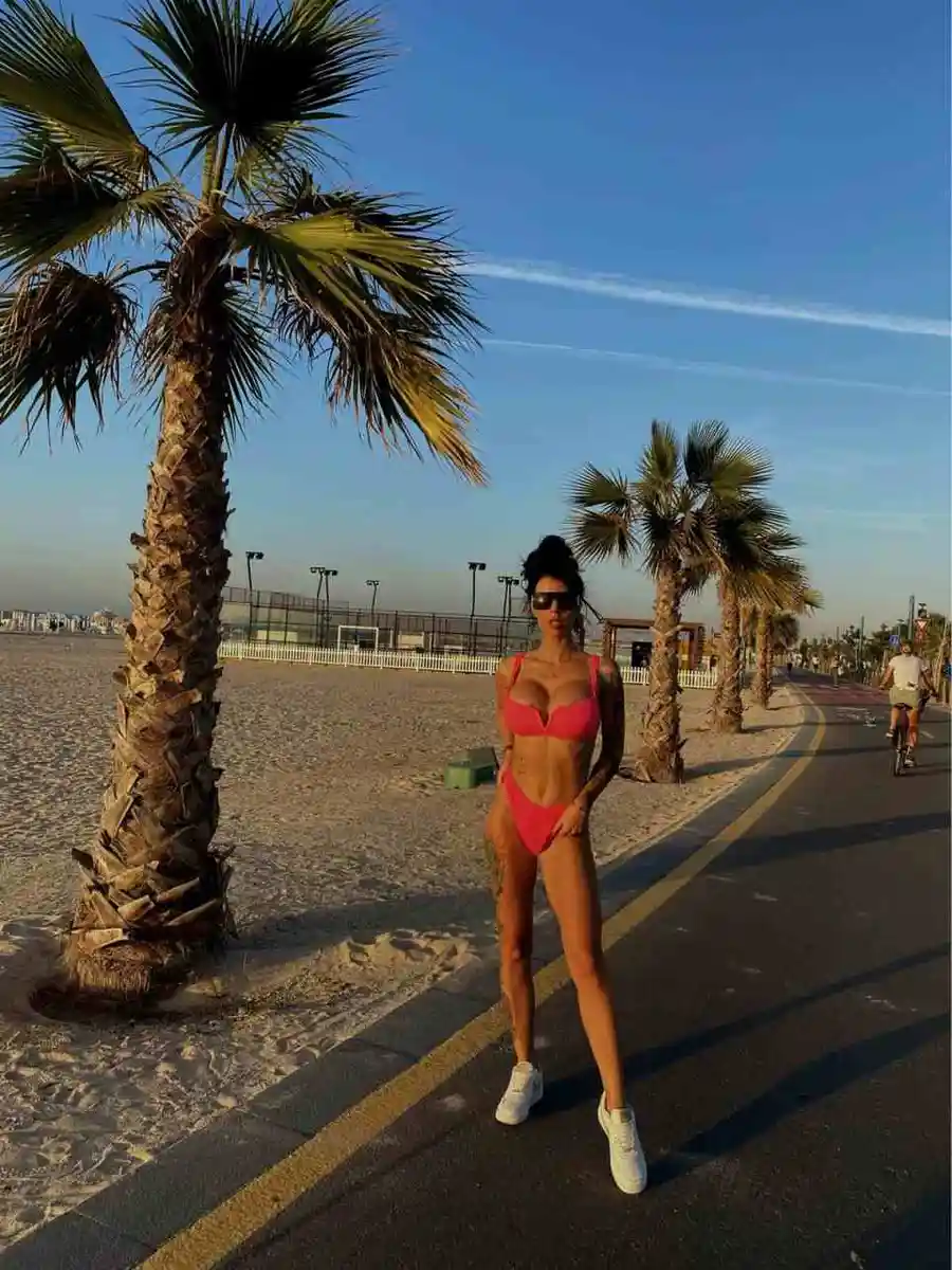 Abelle escort in Rome