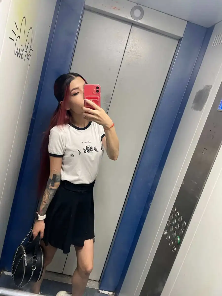Adele escort in Rome