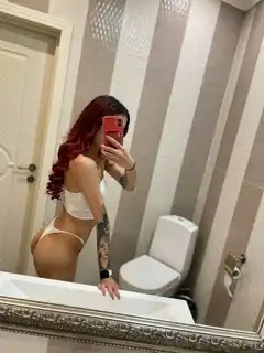 Adele escort in Rome