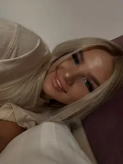 Adeluna escort in Rome