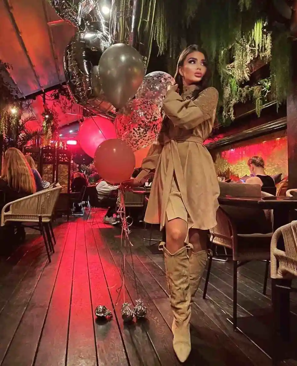 Albina escort in Rome