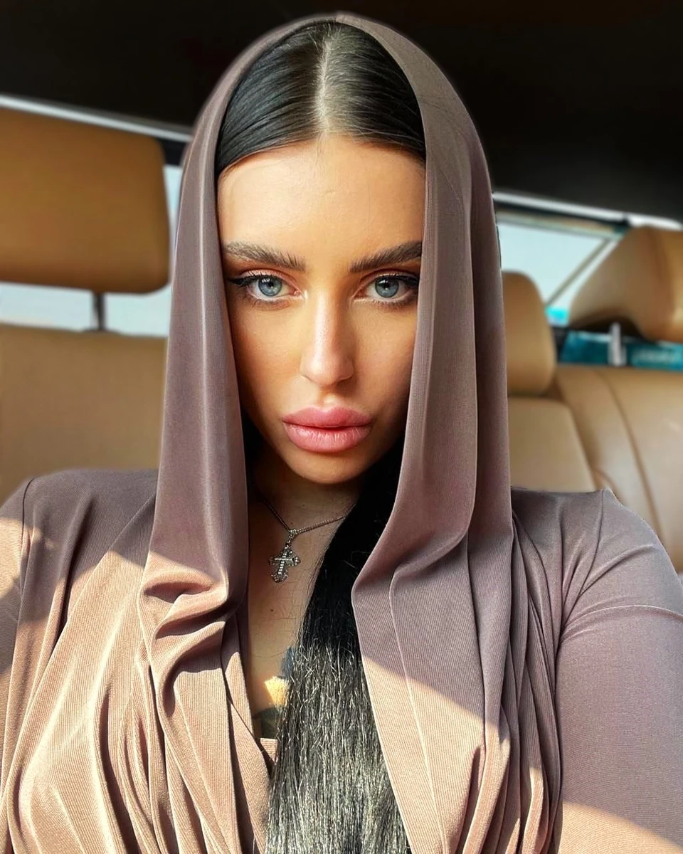 Aleks escort in Milan