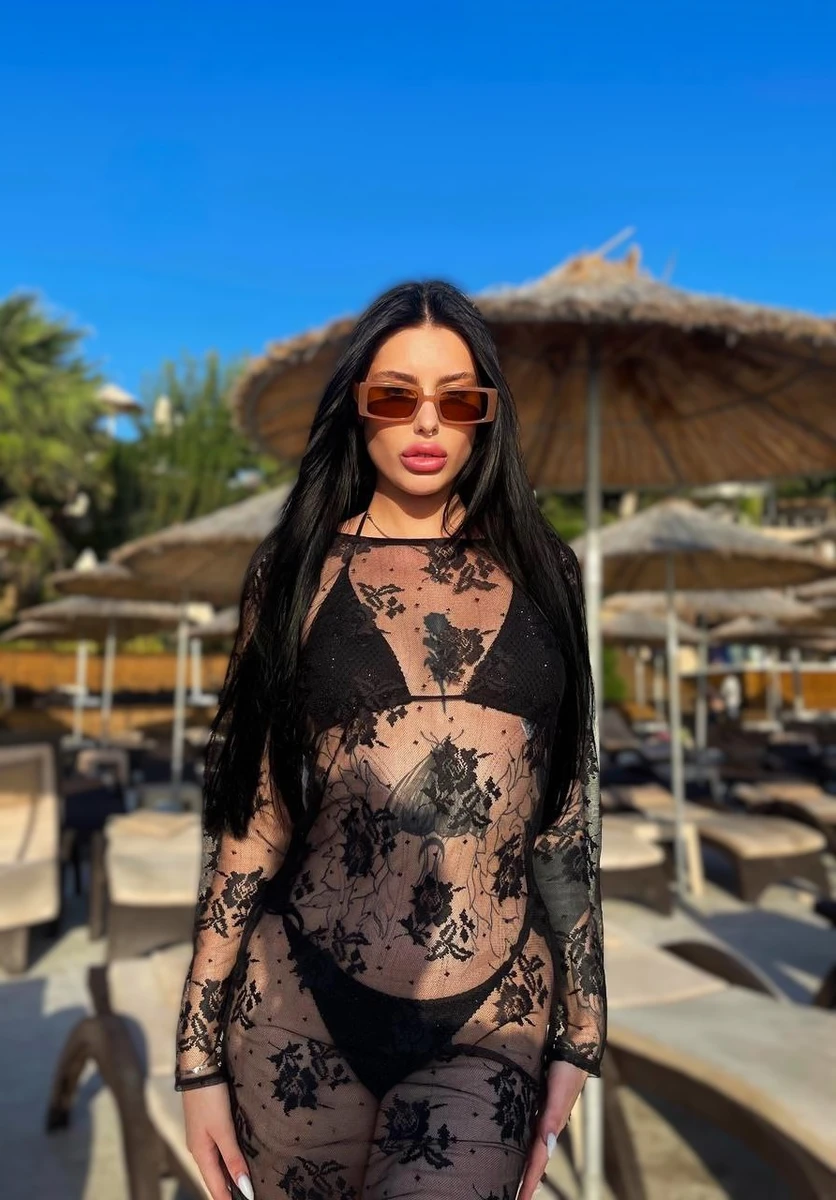 Aleks escort in Milan