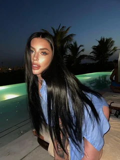 Aleks escort in Milan