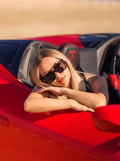 Aleksandra escort in Milan