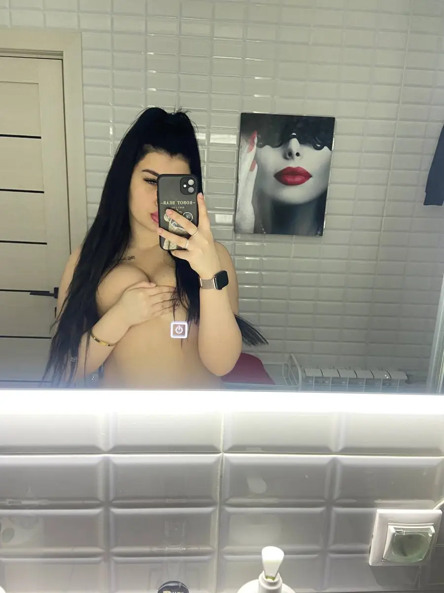 Alexandra escort in Rome