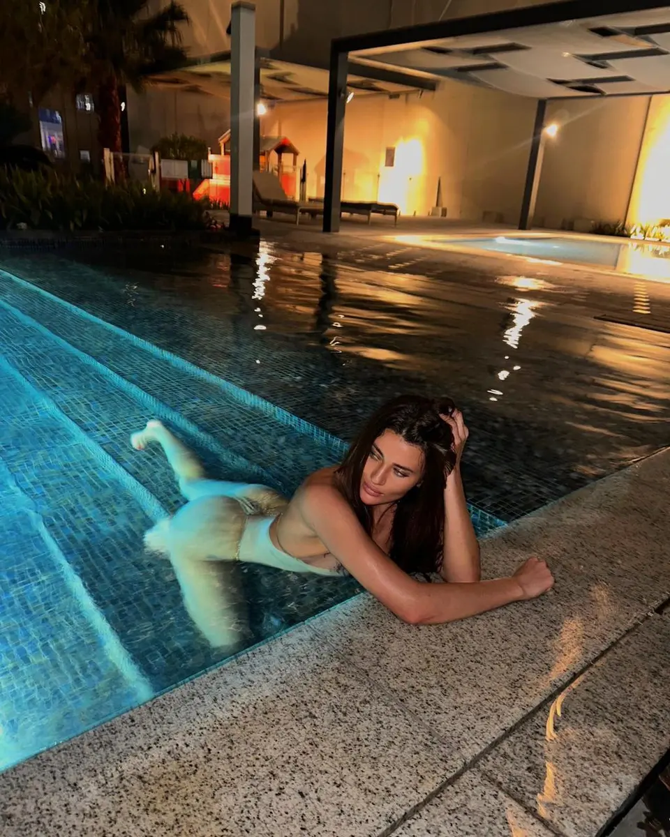 Alexandra escort in Rome