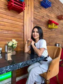 Alia escort in Milan