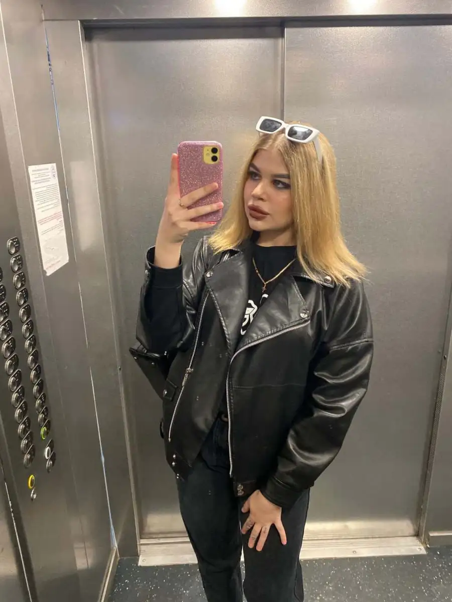 Alice escort in Rome