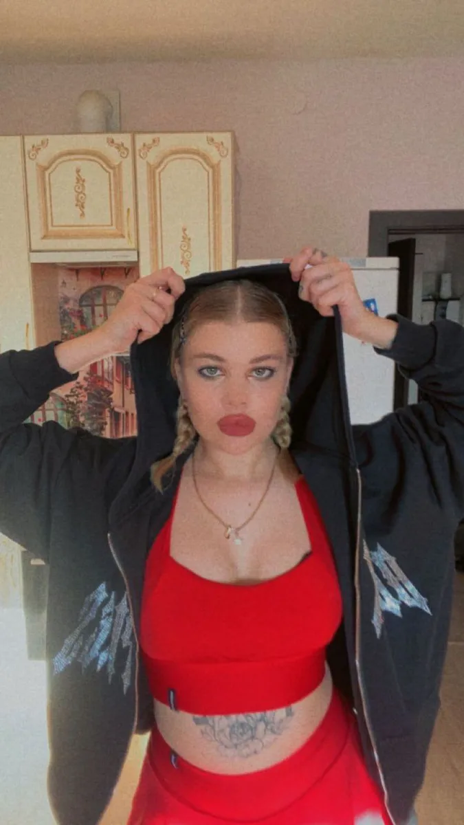 Alice escort in Rome