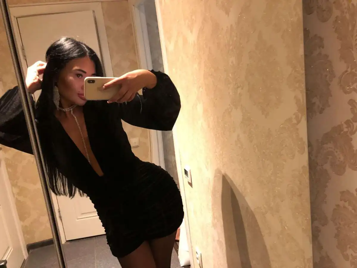 Alina escort in Rome