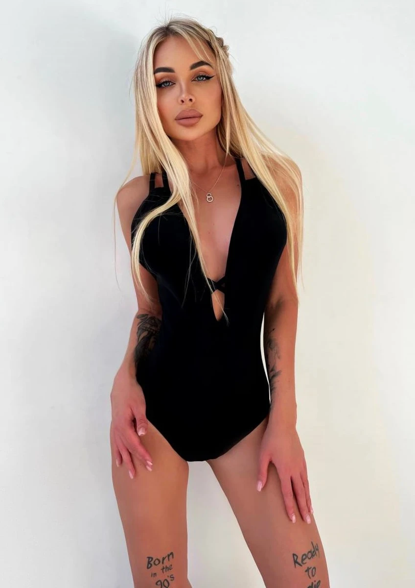 Alisa escort in Milan