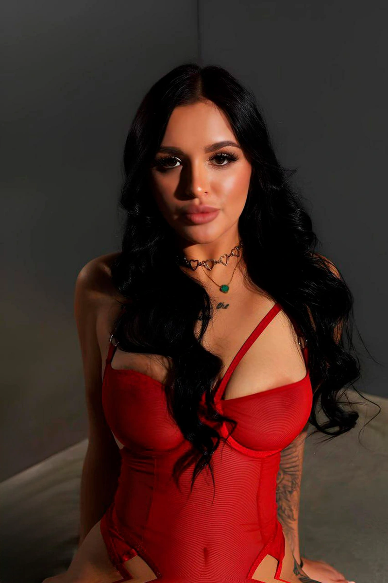 Alsu escort in Milan