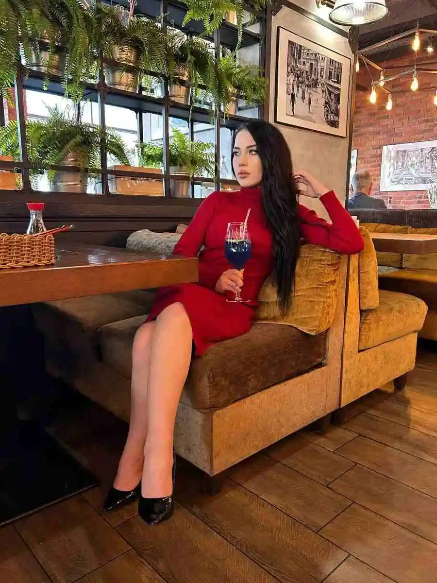 Ameliya escort in Rome