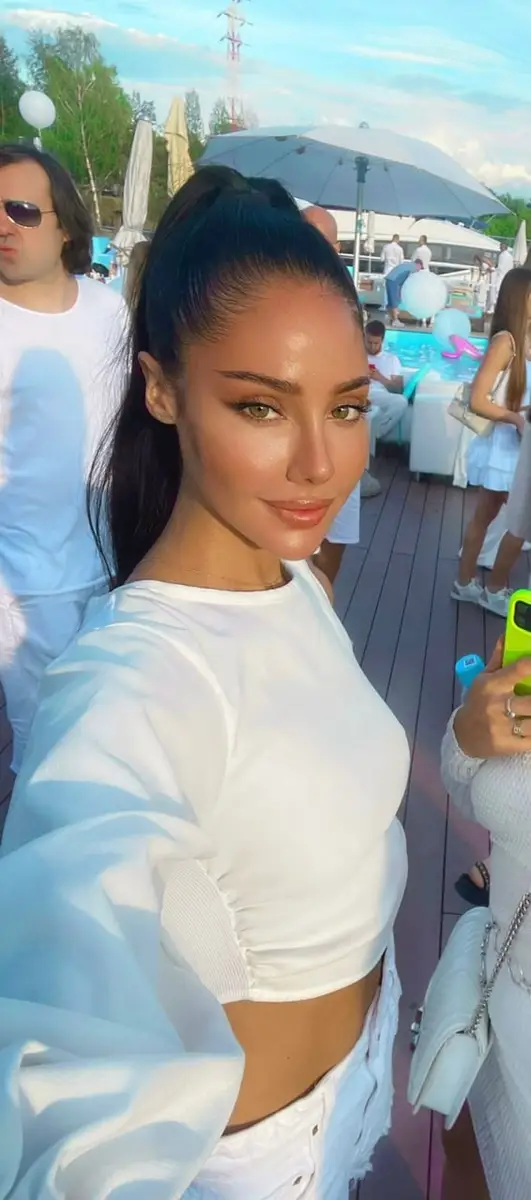 Angel escort in Rome