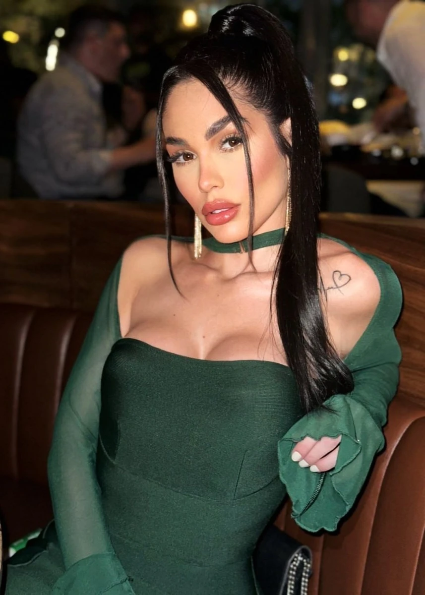 Bárbara escort in Milan