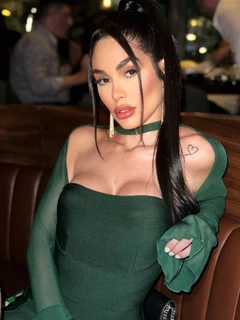 Bárbara escort in Milan