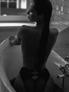 Bogdana escort in Rome