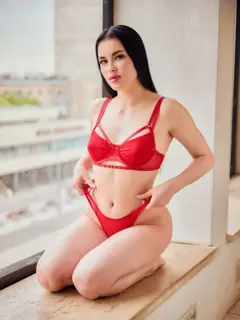 Camille escort in Rome