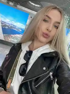 Candy escort in Rome