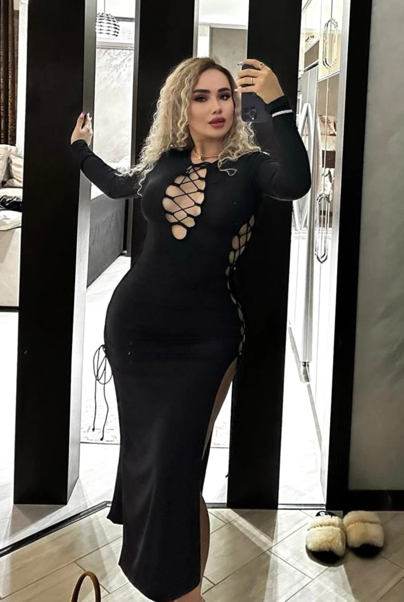 Caroline escort in Milan
