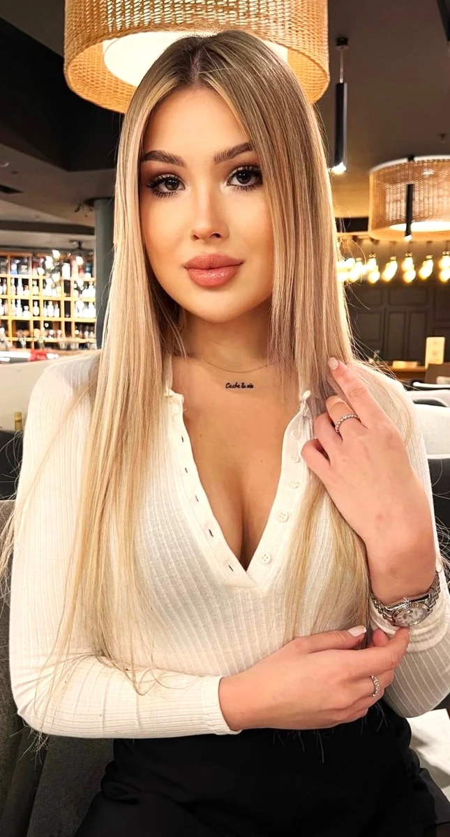 Celine escort in Rome