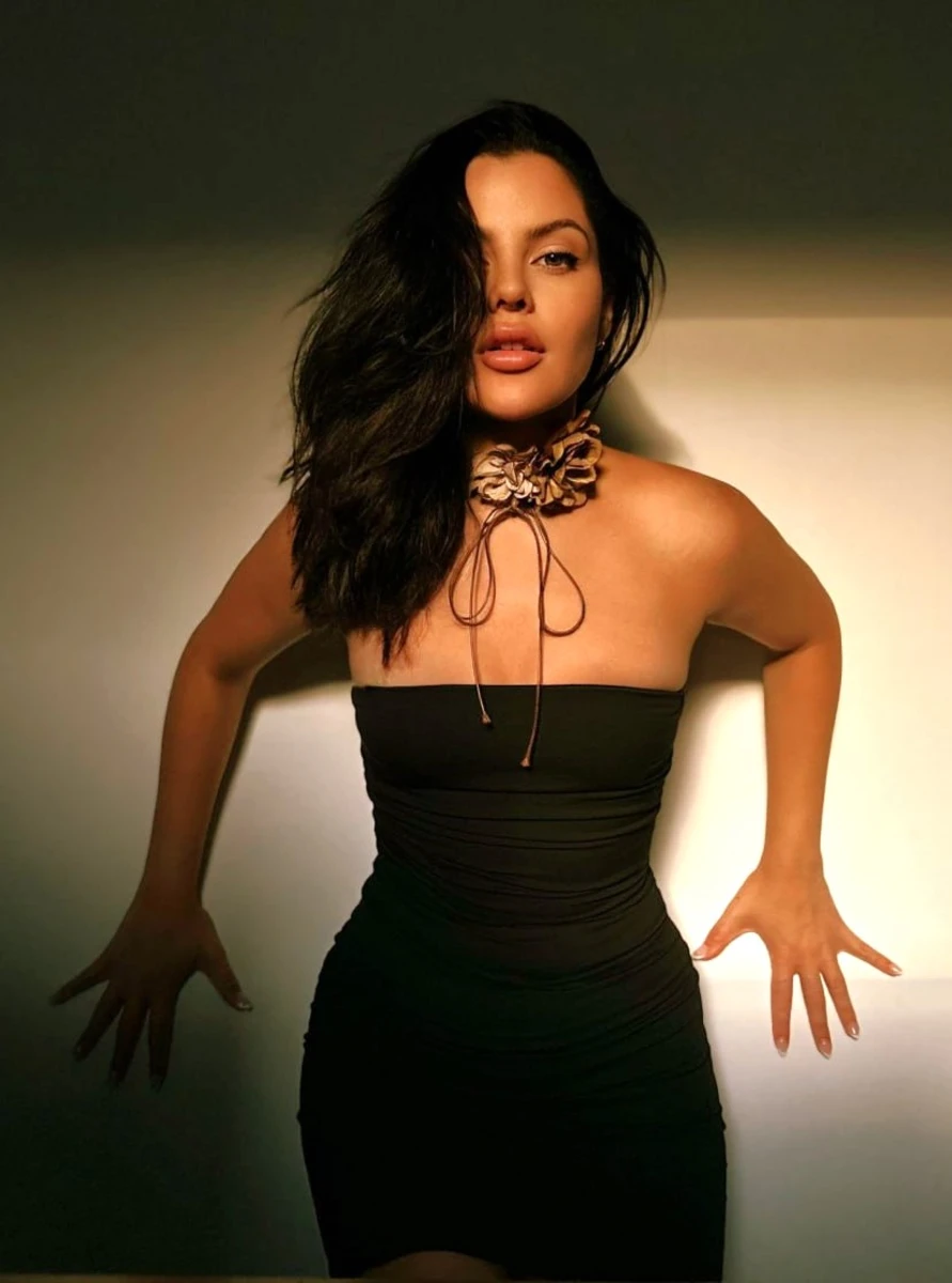 Clara escort in Milan