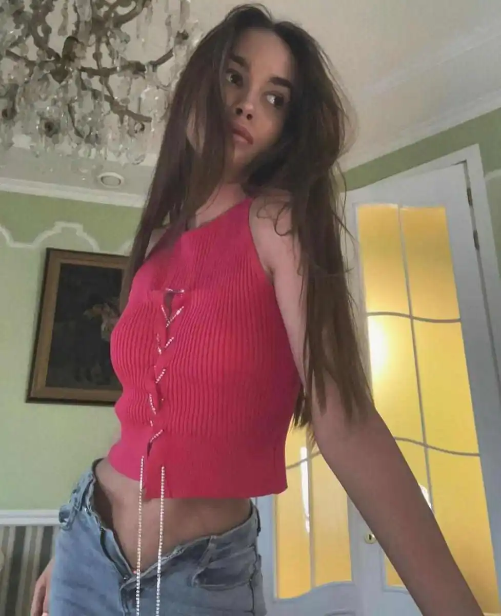 Cleo escort in Rome