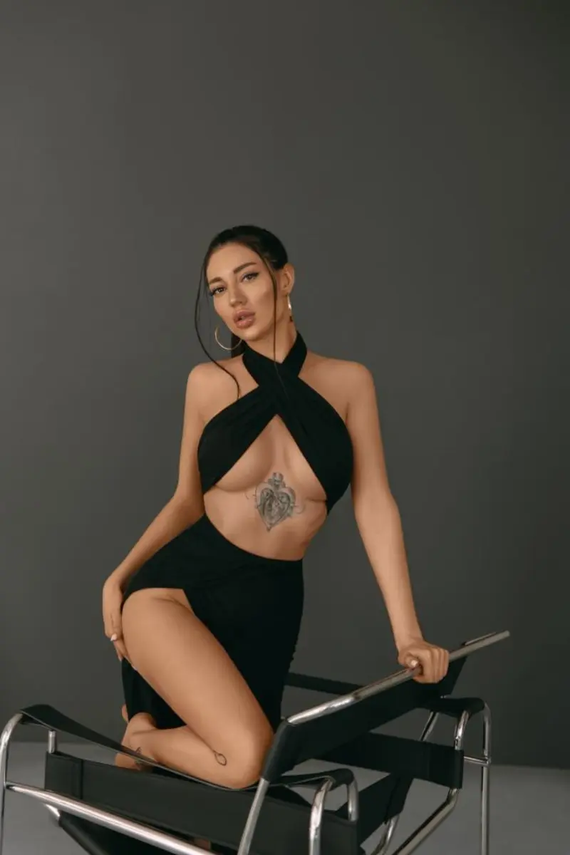 Cornelia escort in Rome