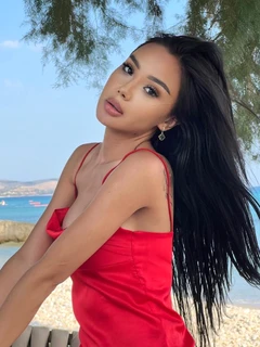 Danelia escort in Milan