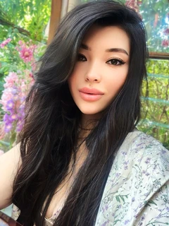 Dariya escort in Milan