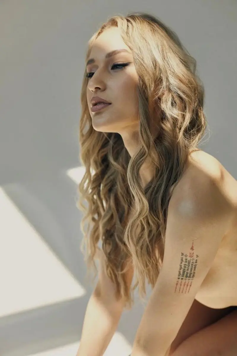 Emilia escort in Rome