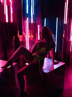 Emily escort in Rome