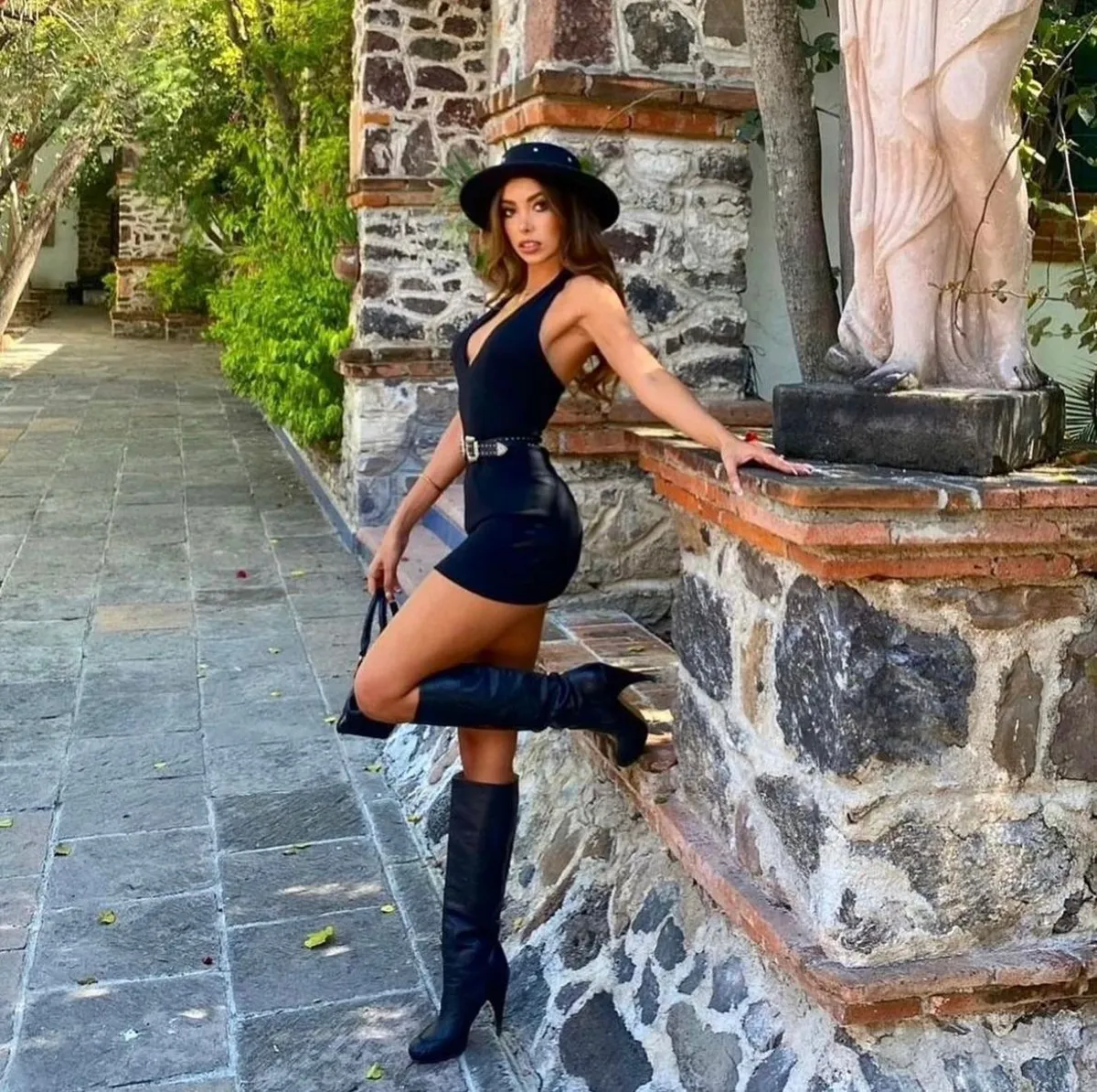 Gina escort in Rome