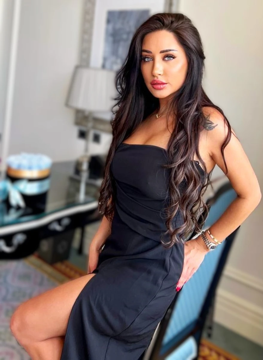 Gloria escort in Milan
