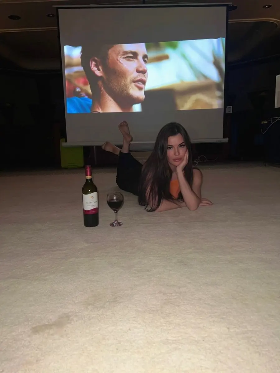 Inessa escort in Rome