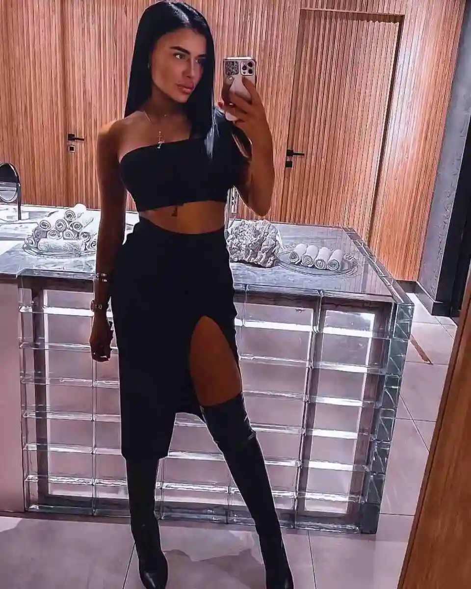 Isabel escort in Rome