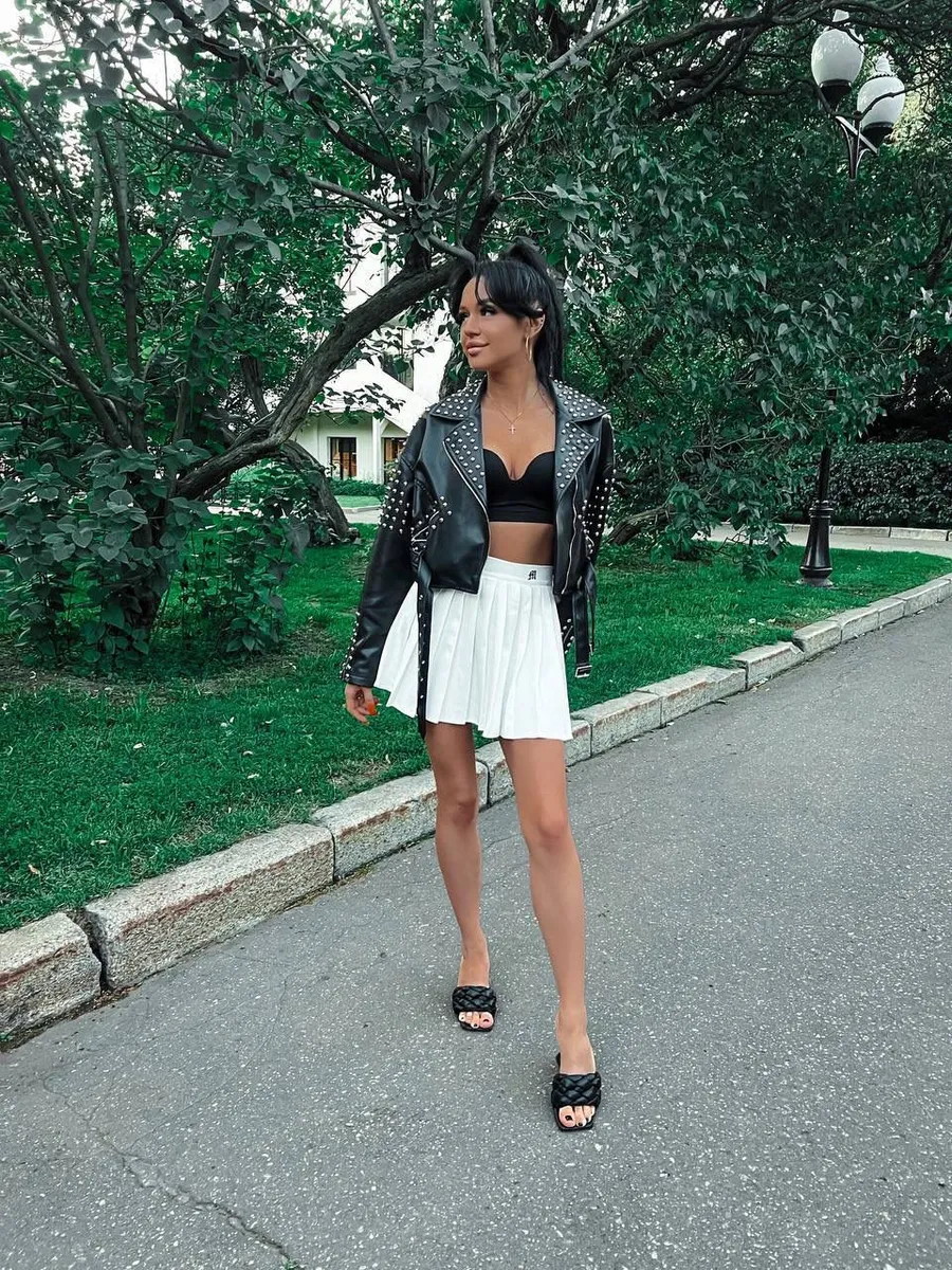 Isabel escort in Rome