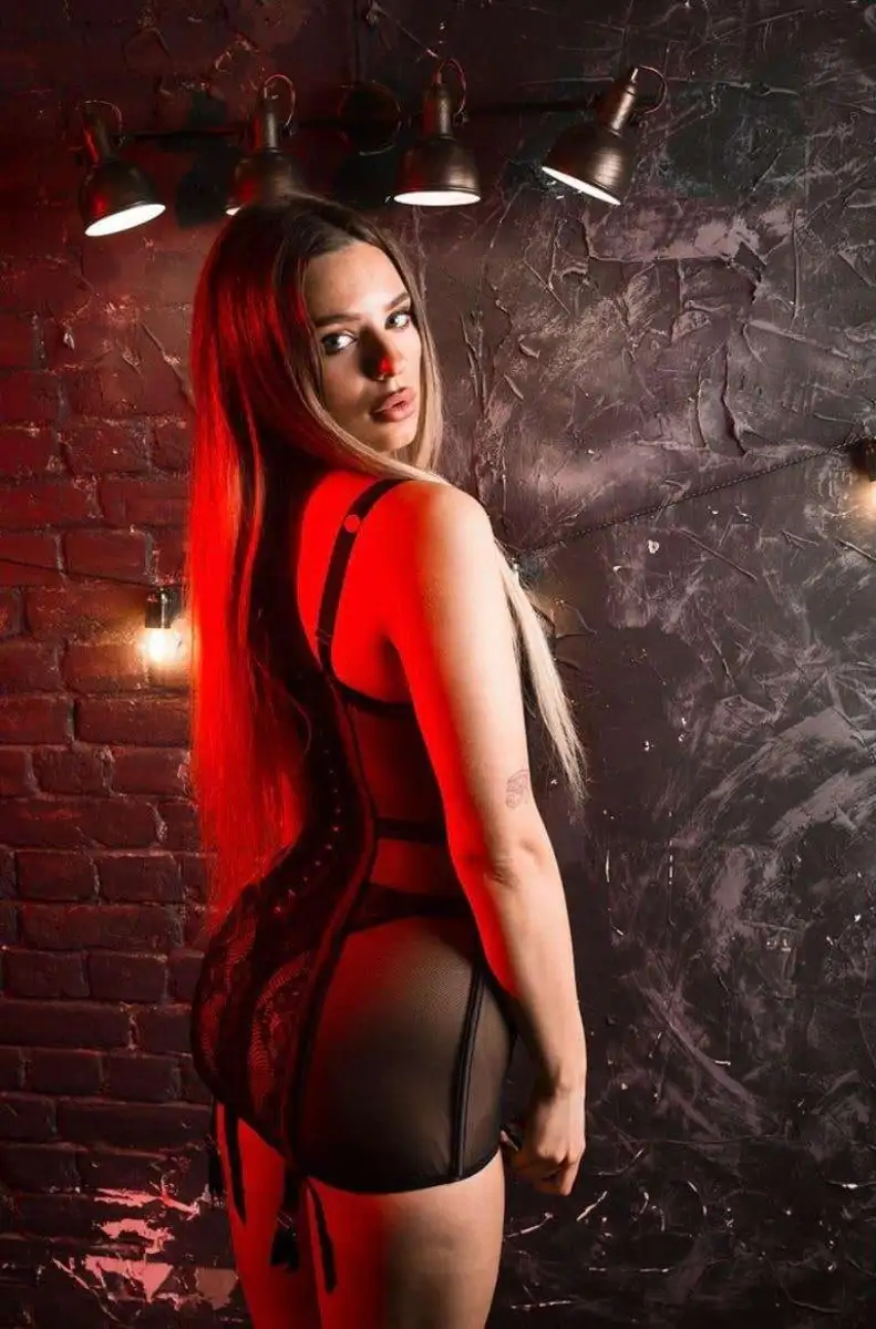 Jana escort in Rome