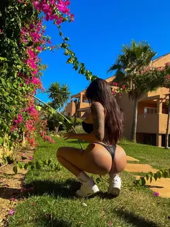 Jenni escort in Rome