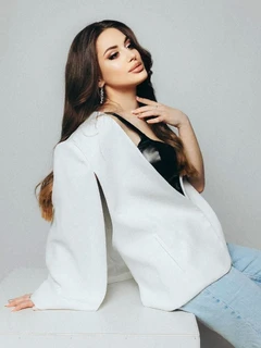 Julietta escort in Milan