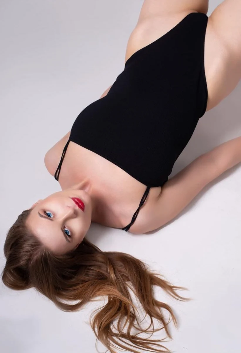 Kaley escort in Rome