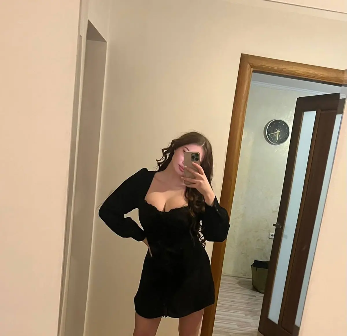 Kamila escort in Rome