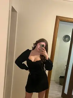 Kamila escort in Rome
