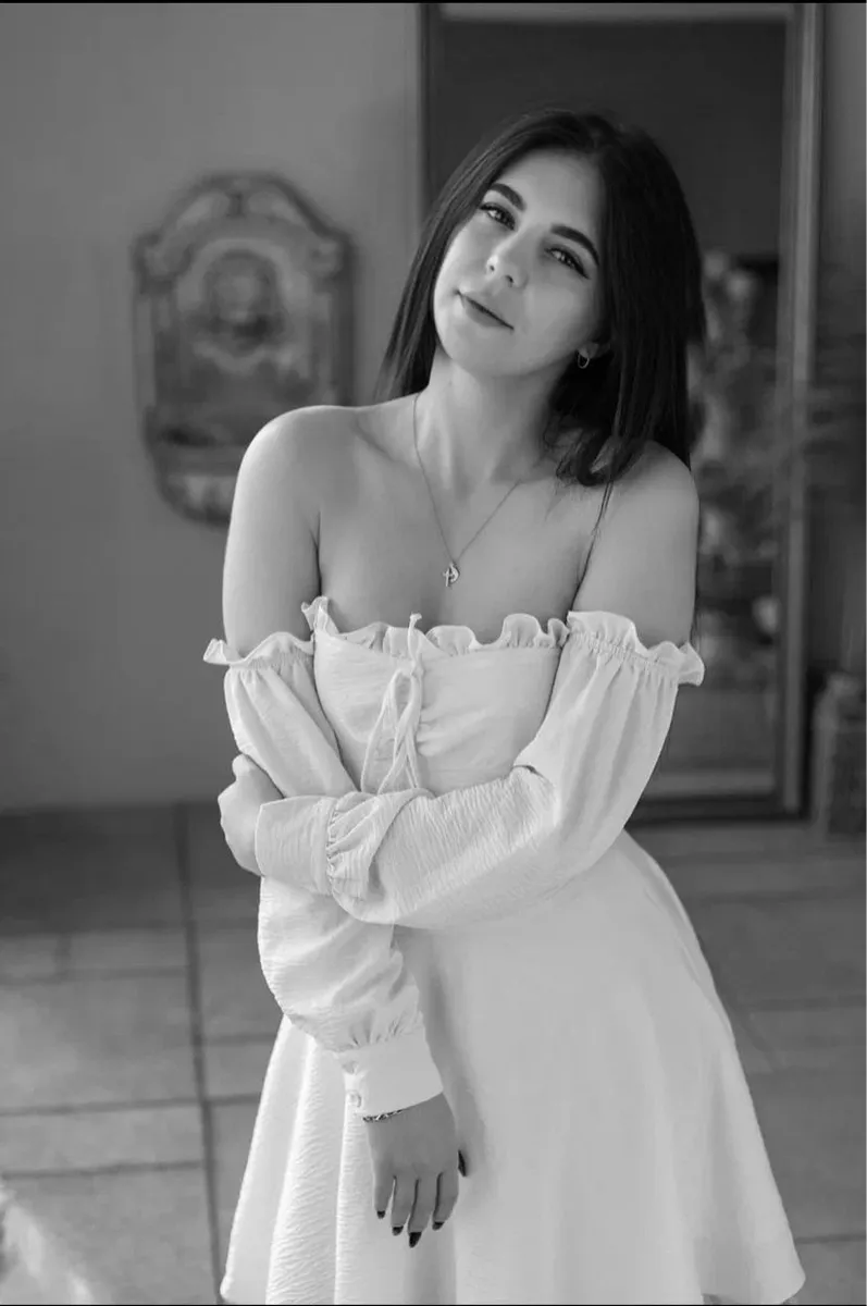 Kira escort in Rome