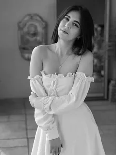 Kira escort in Rome