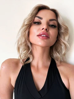 Kristina escort in Milan