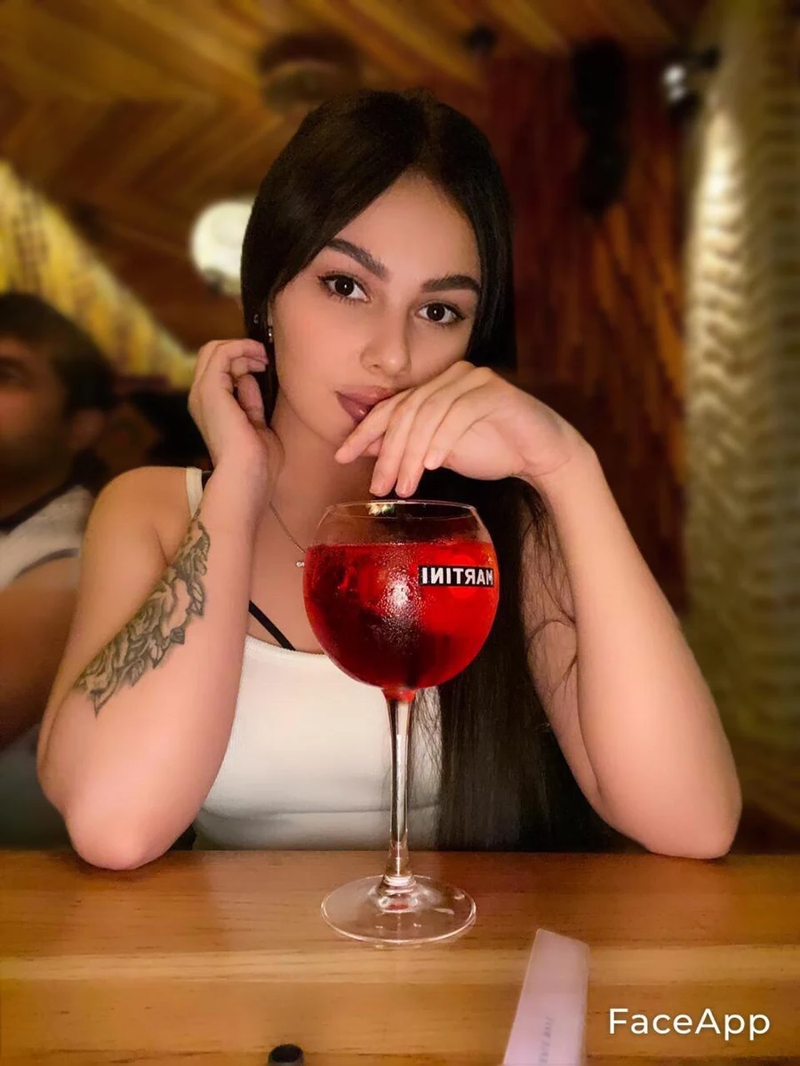 Kristina escort in Rome