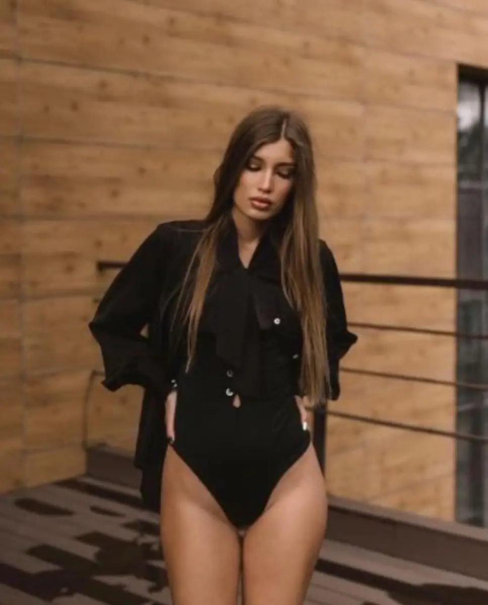 Ksenia escort in Rome
